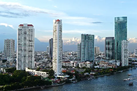 Related to Khlong San District