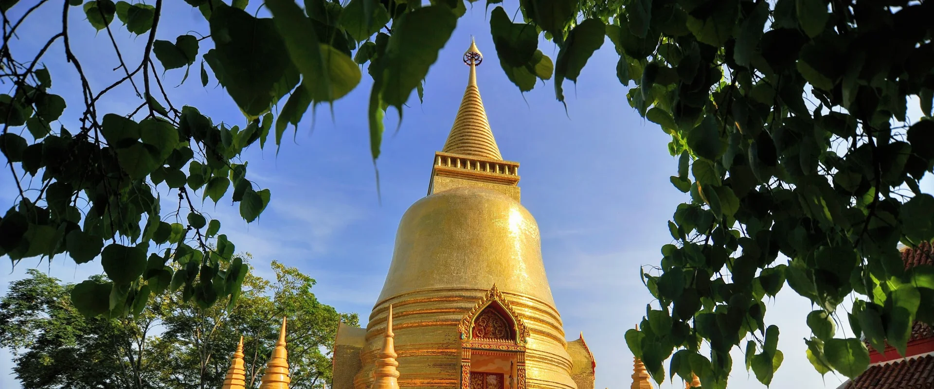 Wat Khao Noi, Pran Buri — Khao Noi Subdistrict, Thailand