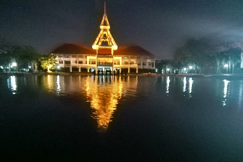 Related to Pathum Thani