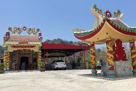 Related to San Chao Mae Thapthim Thong