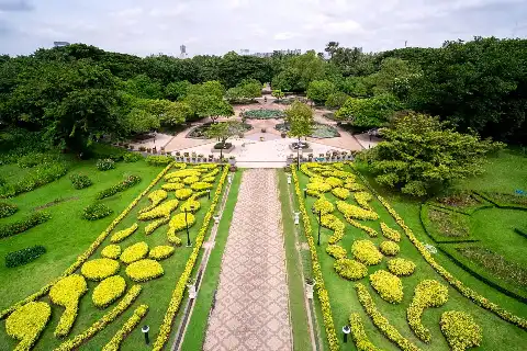 Related to Queen Sirikit Park