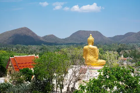 Related to Wat Nong Phlap