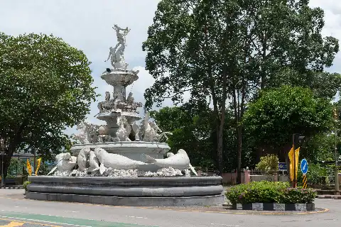 Related to Mueang Trang District