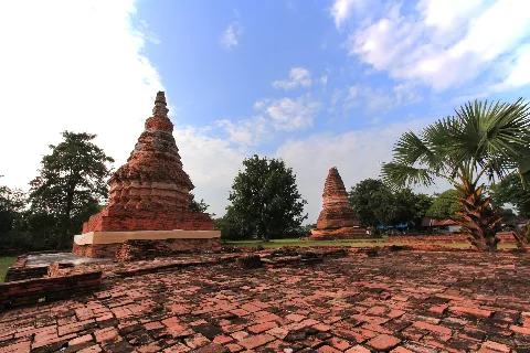 Related to San Pa Tong District